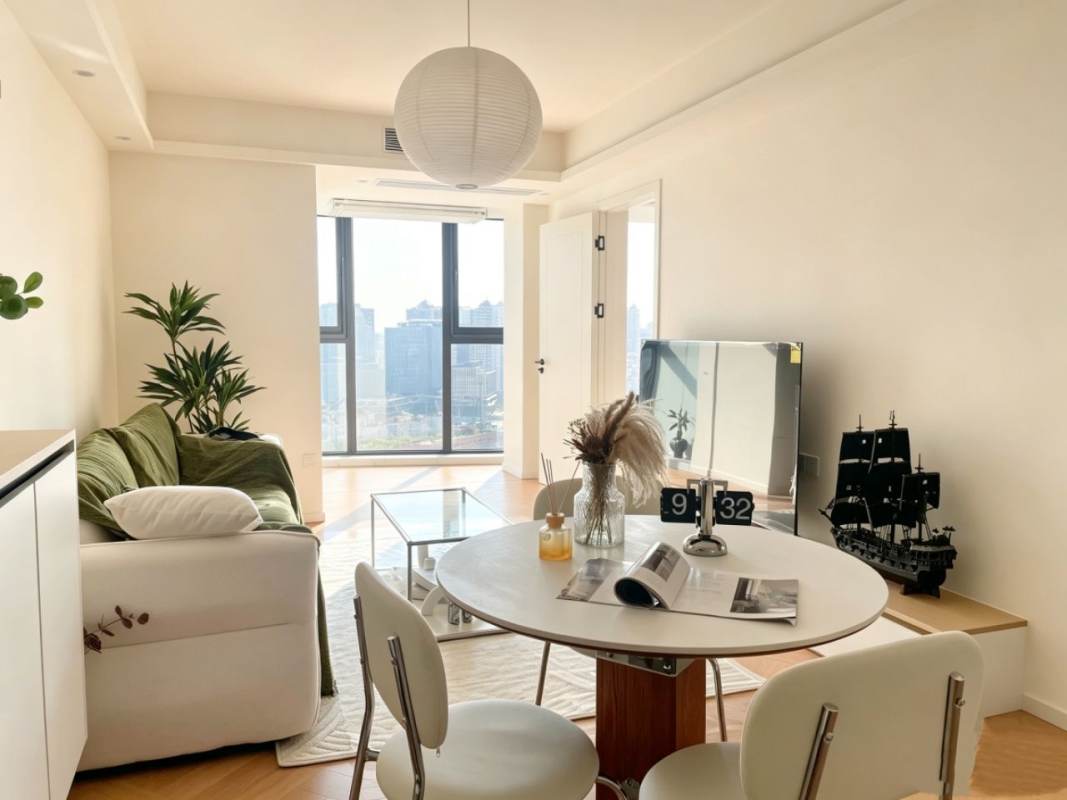 Housing image — Living Room