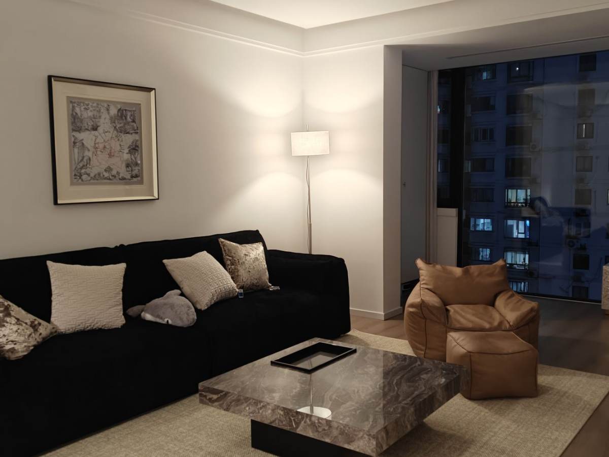 Housing image — Living Room