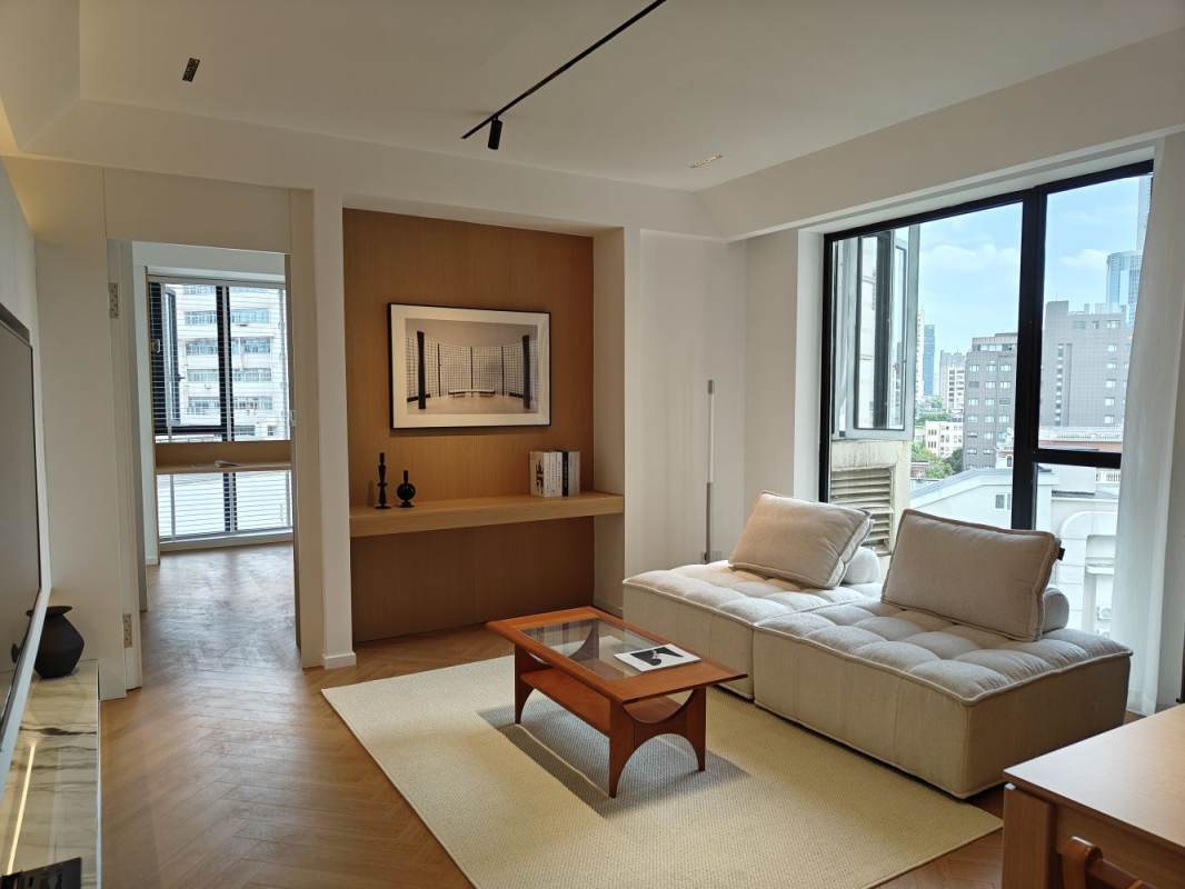 Housing image — Living Room