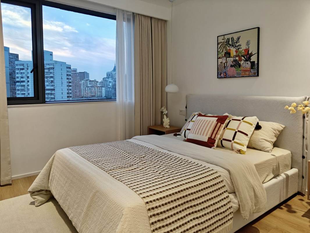 Housing image — Bedroom