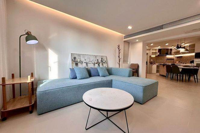 3BR Apartment in Old Xuhui (L10/L11)