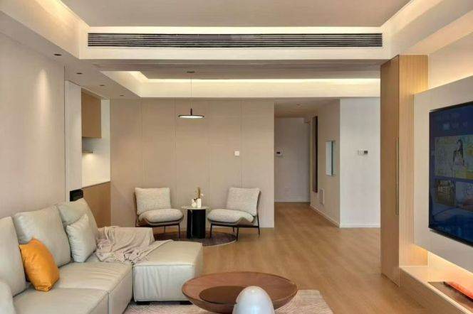 High-Floor Spacious 3BR Apartment near Zhongshan Park (L2/L3/L4)
