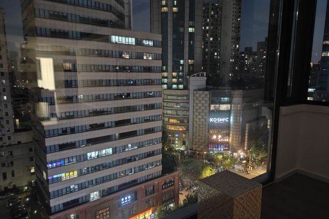 Spacious 2BR Apartment near Wuning Road Metro (L13/L14)