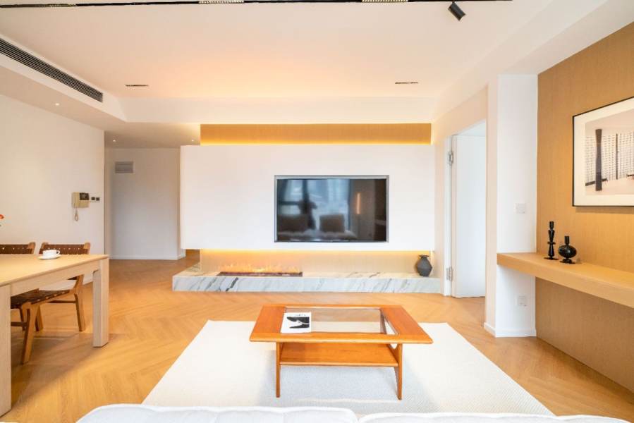 Housing image — Living Room
