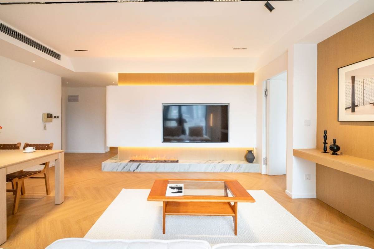 Housing image — Living Room