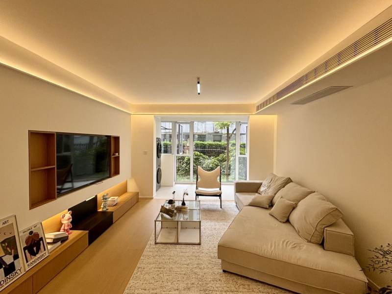 Housing image — Living Room