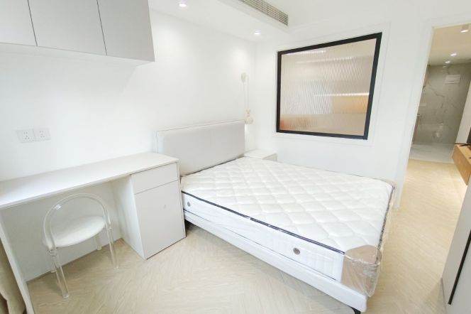 1BR Apartment near Zhongshan Park (L2/L11)