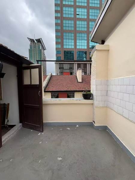 Housing image — Terrace