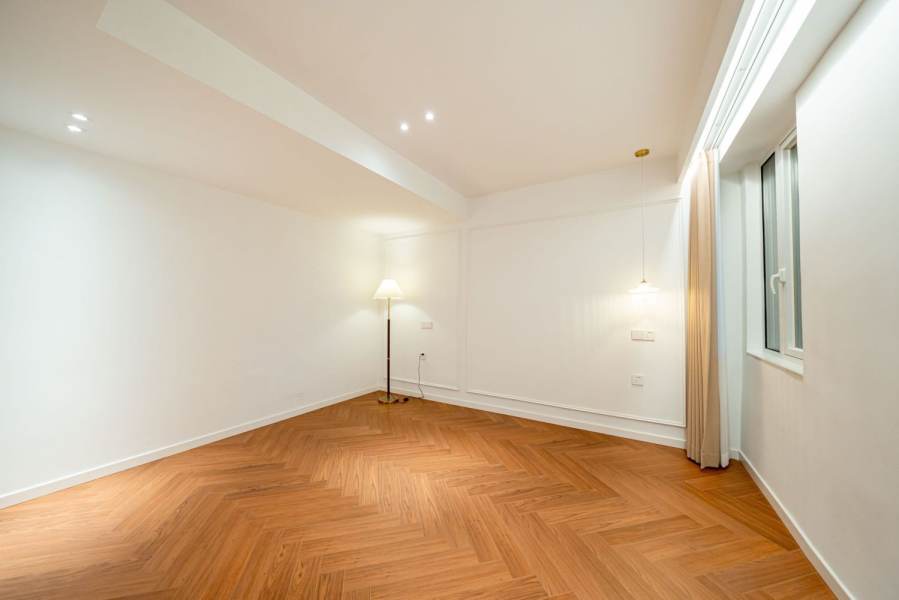 Housing image — Bedroom