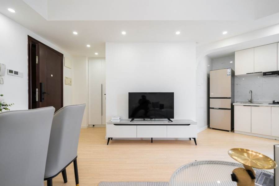 Housing image — Living Room