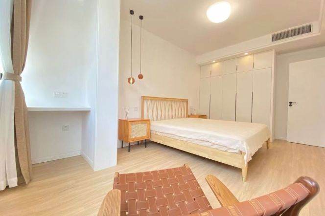 1BR Apartment near Shanghai Jiao Tong University (L10/L11)