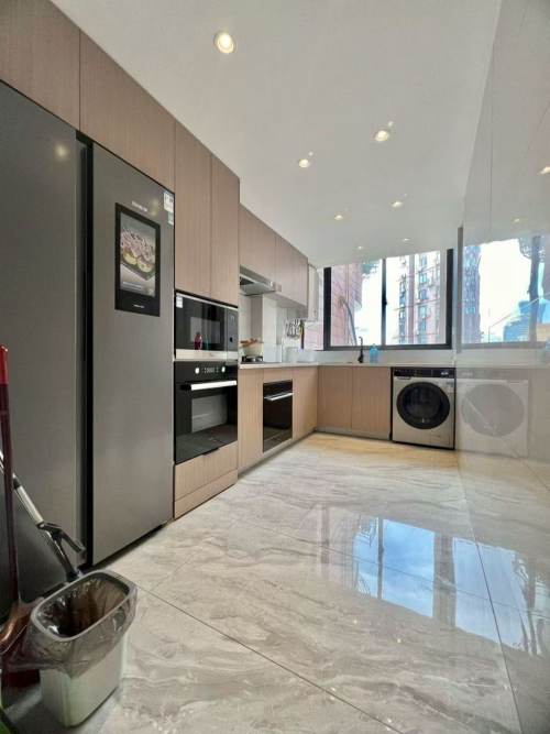 Housing image — Kitchen