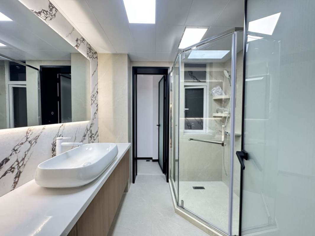 Housing image — Bathroom