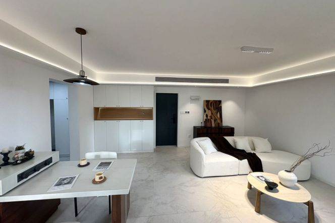 2BR Apartment near Pudong Avenue Metro with Outstanding View (L4/L14)
