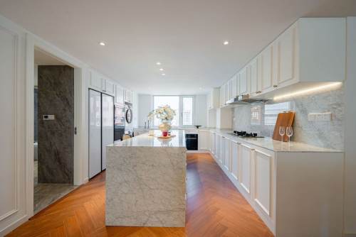 Housing image — Kitchen