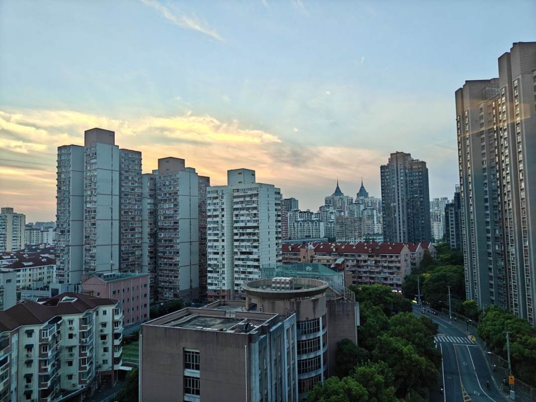 Housing image — View