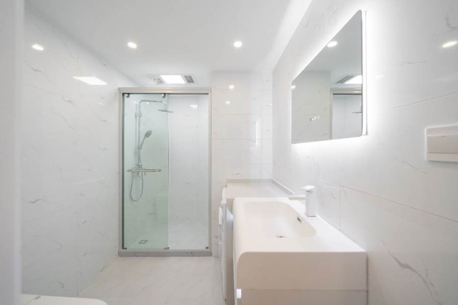 Housing image — Bathroom