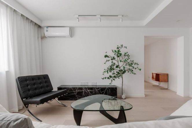 2BR Apartment in Jing'an (L7)