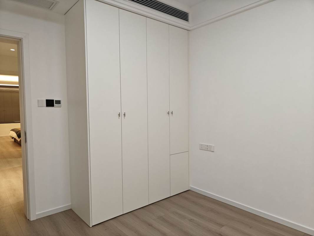 Housing image — Bedroom