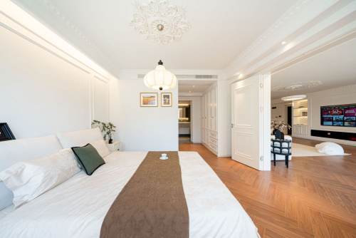 Housing image — Bedroom