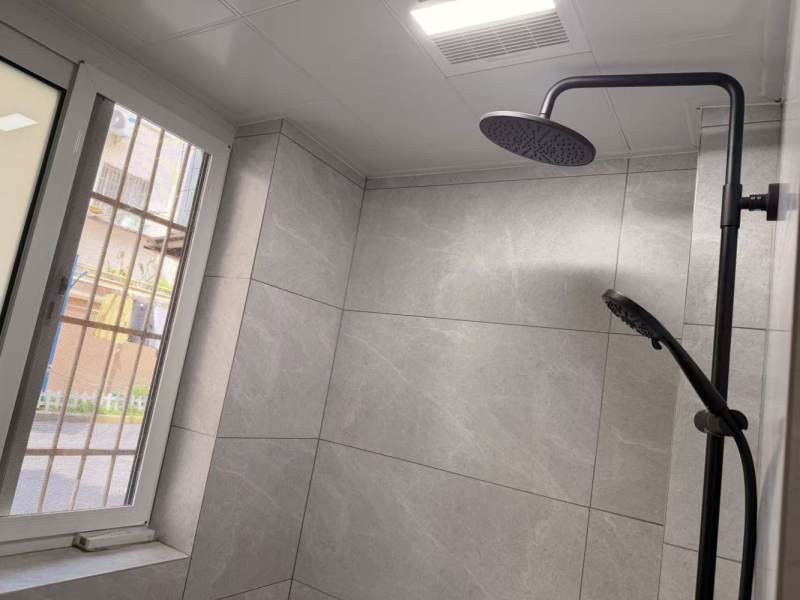 Housing image — Bathroom