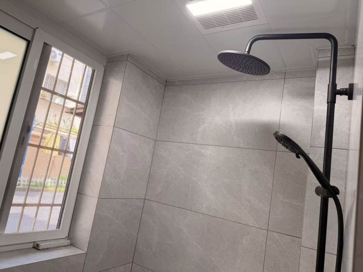 Housing image — Bathroom