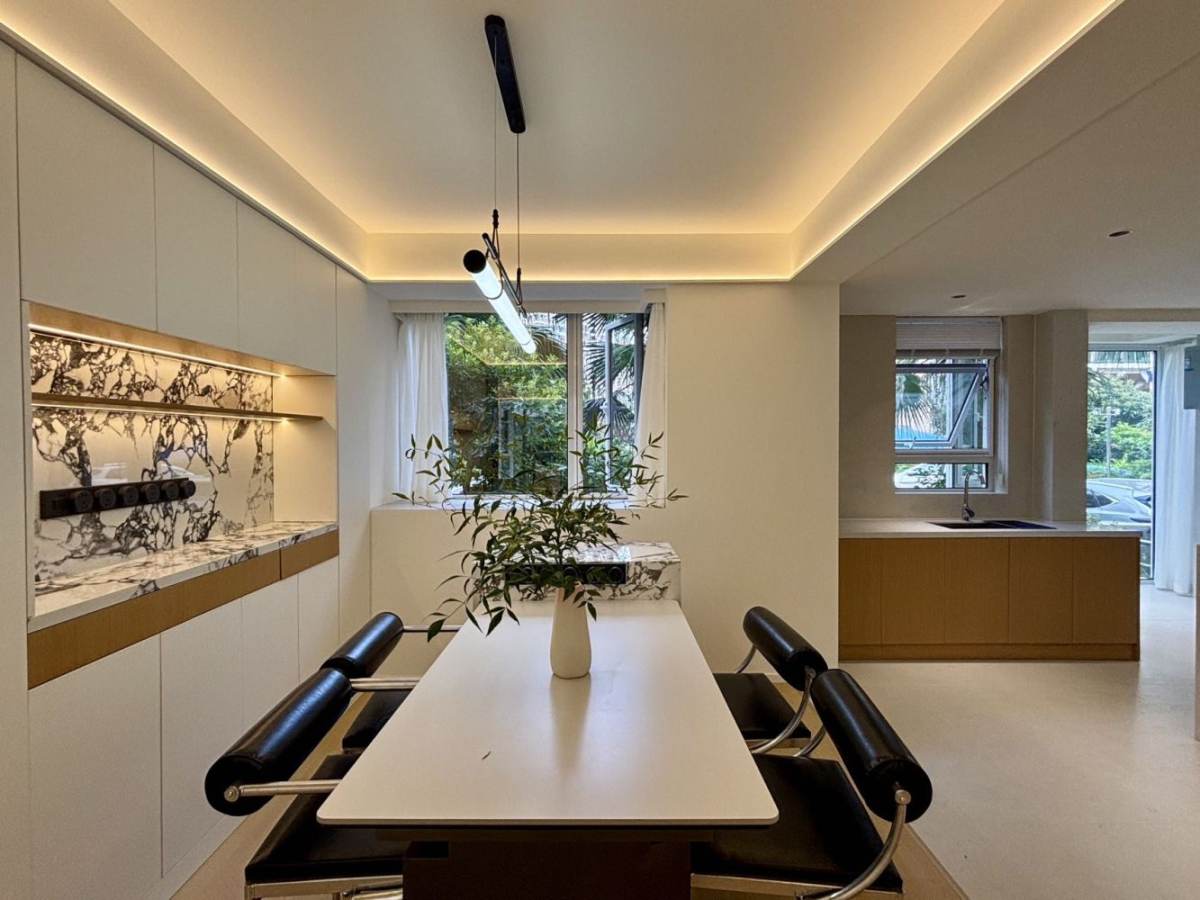Housing image — Dining Area