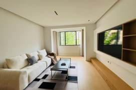1BR Apartment near Jiangsu Rd Metro (L2/L11)