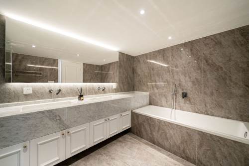 Housing image — Bathroom