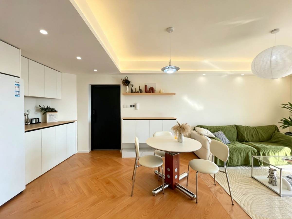 Housing image — Living Room