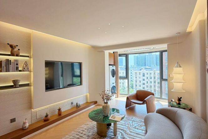 2BR Apartment near Caohejing Hi-Tech Park Metro (L9)
