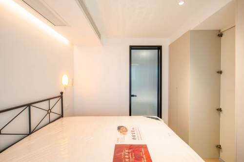 Housing image — Bedroom
