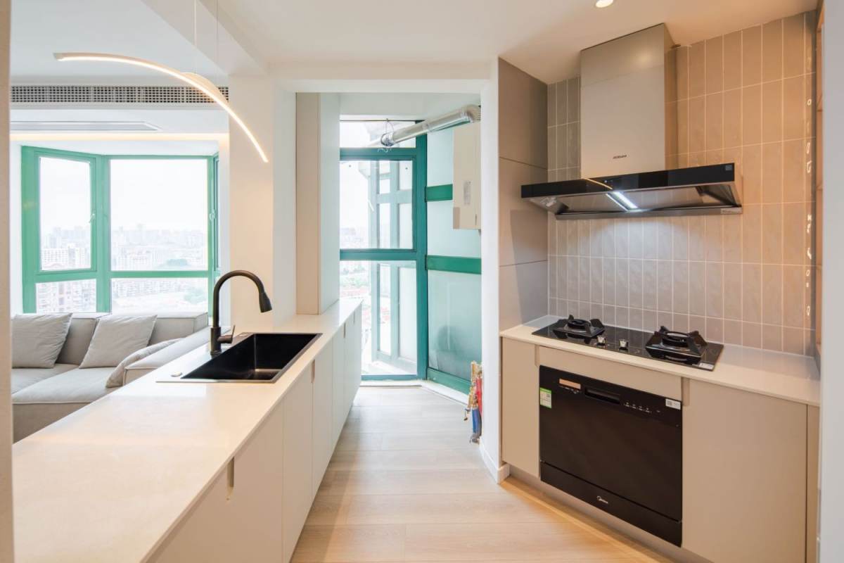 Housing image — Kitchen