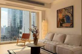 High-Floor 2BR Apartment near Hanzhong Rd Metro (L1/L3/L4/L12/L13)