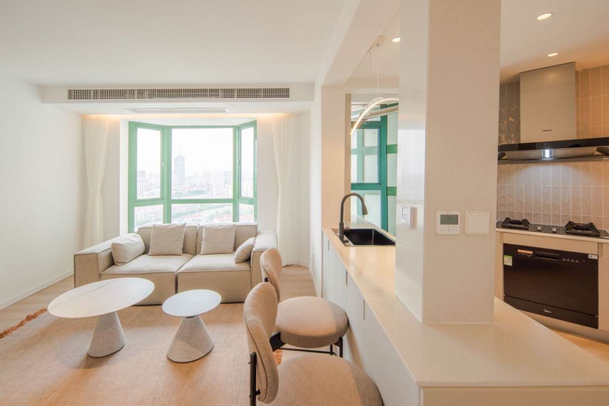 Housing image — Living Room