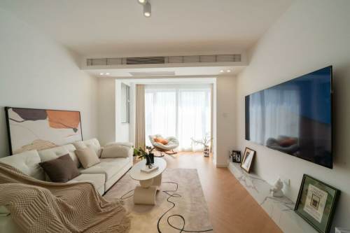 Housing image — Living Room