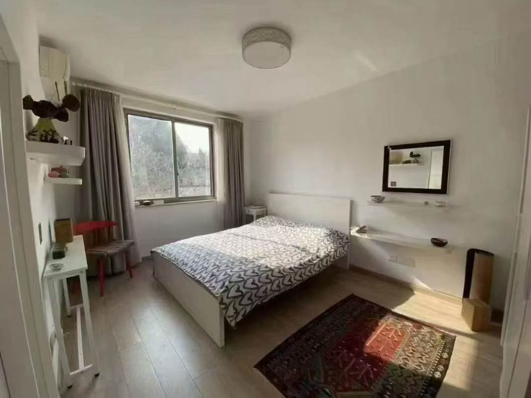 Housing image — Bedroom