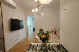 1BR Apartment near Jiashan Rd Metro