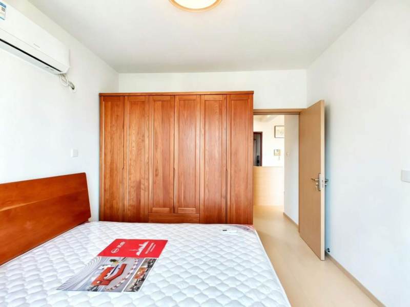 Housing image — Bedroom