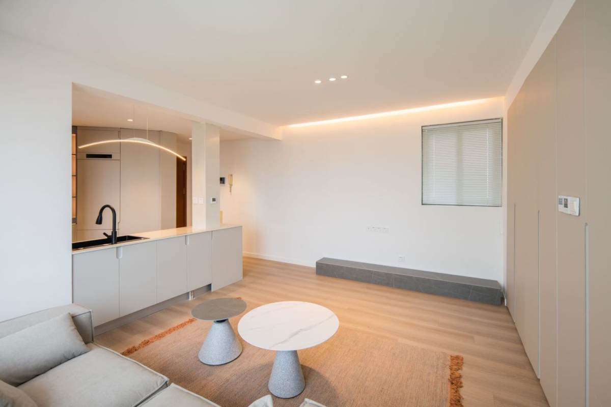 Housing image — Living Room
