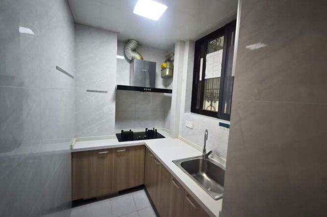2BR Apartment in Old Xuhui