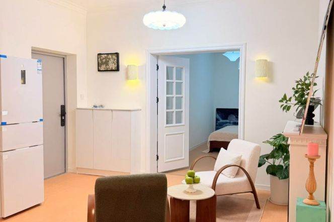 1BR Lane House near South Shaanxi Rd Metro (L1/L10/L12)