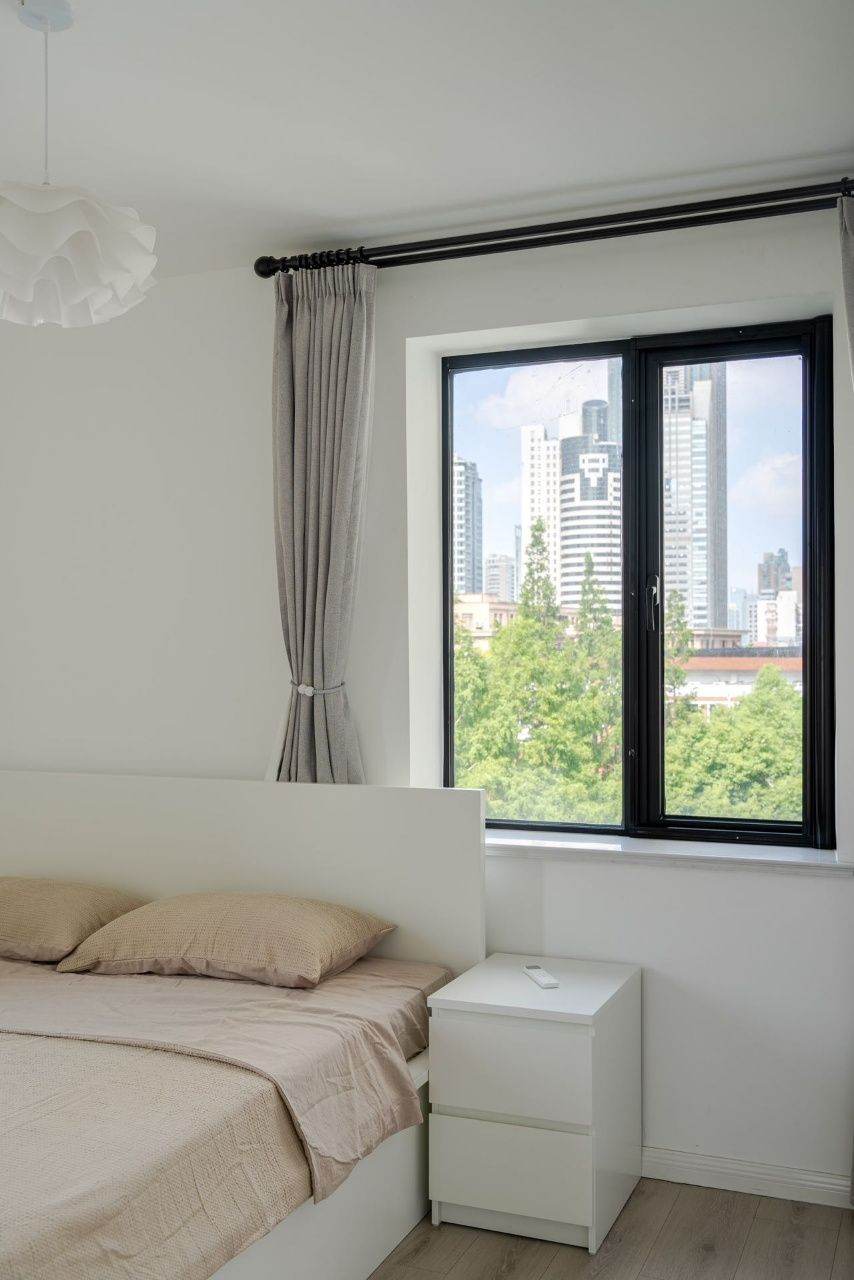 Housing image — Bedroom