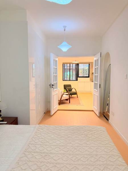 Housing image — Bedroom