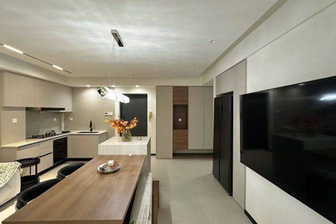 1BR Apartment in Old Xuhui with Green View (L9/L12)
