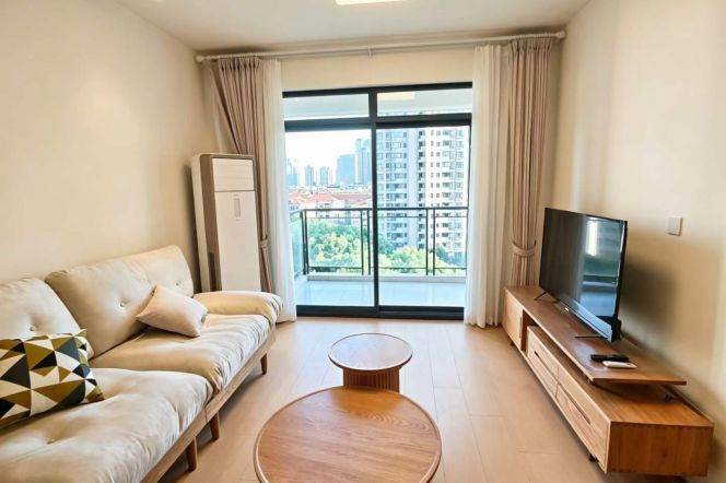 1BR Apartment in Gubei (L2/L15)