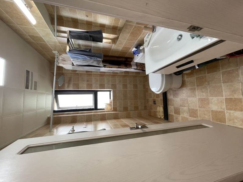 Housing image — Bathroom