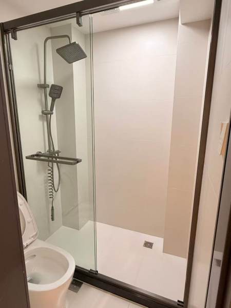 Housing image — Bathroom