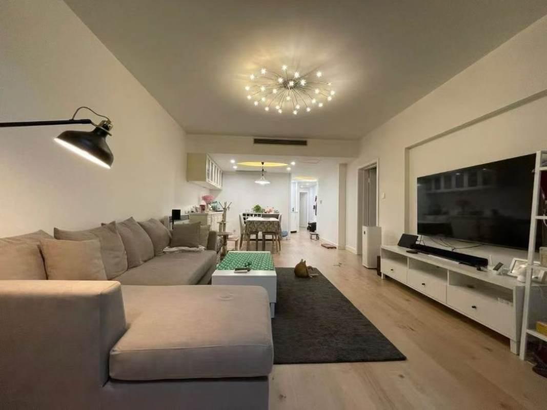Housing image — Living Room