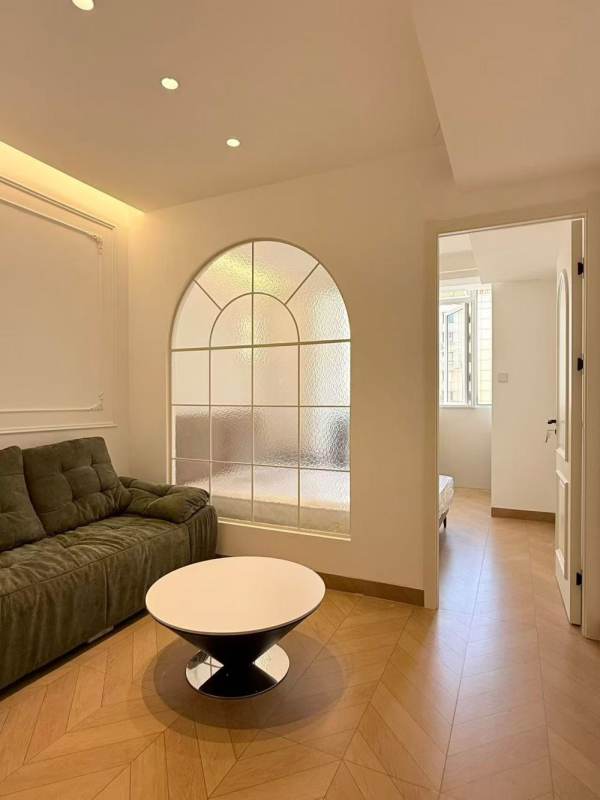 Housing image — Living Room